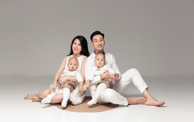 Hiện MC Thành Trung đang có cuộc sống gia đình hạnh phúc viên mãn khiến nhiều người ngưỡng mộ.