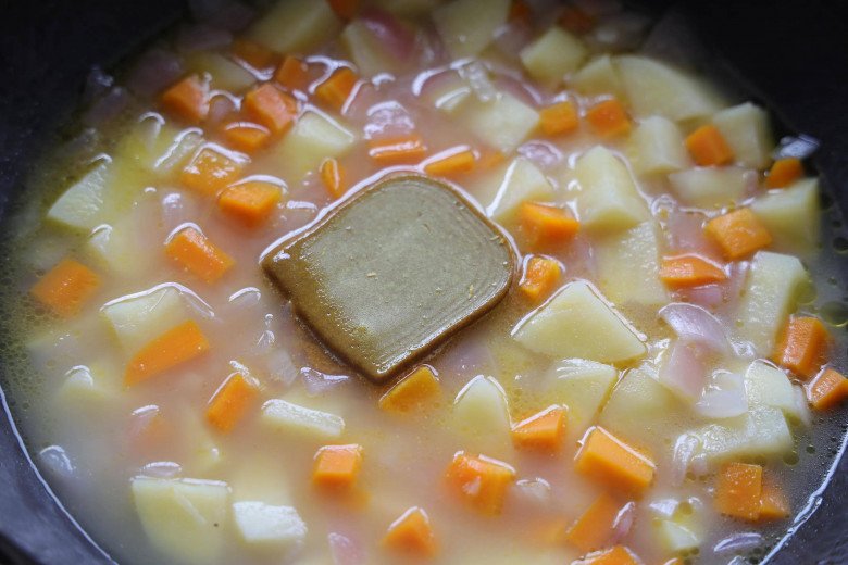 It's cool to make a 2-in-1 rice dish, the whole family can eat without needing to cook soup - 10