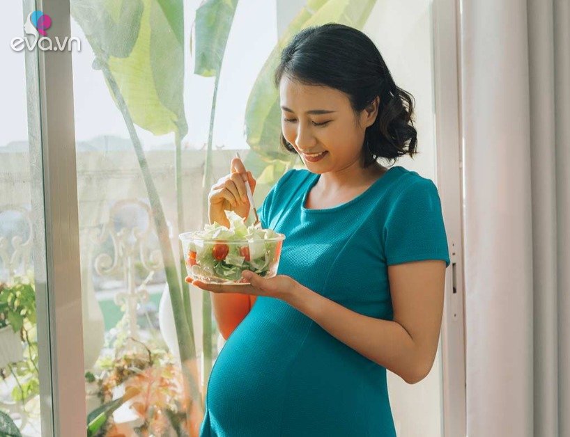 What foods should be avoided during pregnancy?  Things pregnant women avoid eating, there are extremely familiar types