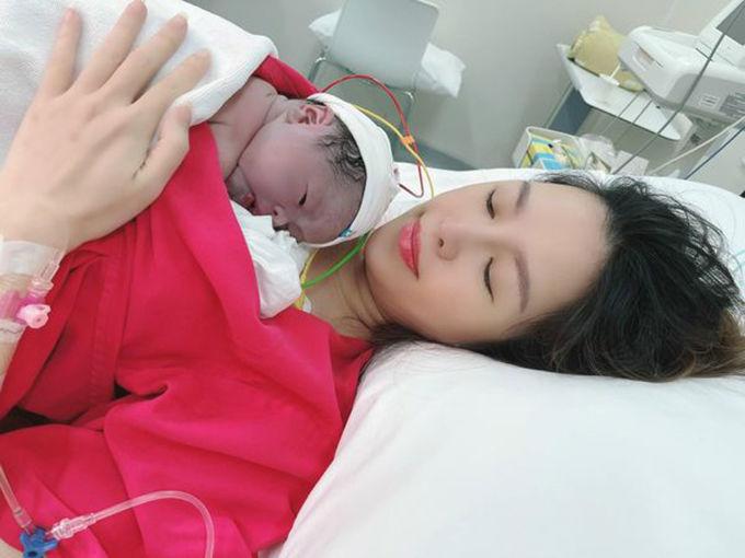 Close friend Ha Tang is still in labor amp;#34;sober amp;#34;  still not equal to a beauty who drove herself to the hospital - 7