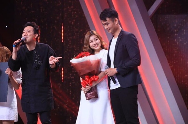 The couple had a marriage proposal that made Vietnamese stars cry suddenly showing off their beloved daughter amp;#34;unlike her motheramp;#34;  - first