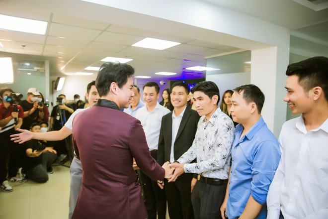 Ngọc Sơn hiếm hoi hé lộ về cuộc sống, tình yêu và lý do amp;#34;chăn đơn gối chiếcamp;#34; - 4