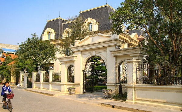 Giant village in Thai Binh rice countryside: Luxury villas spread throughout the village, with hundreds of billionaires stunned - 2