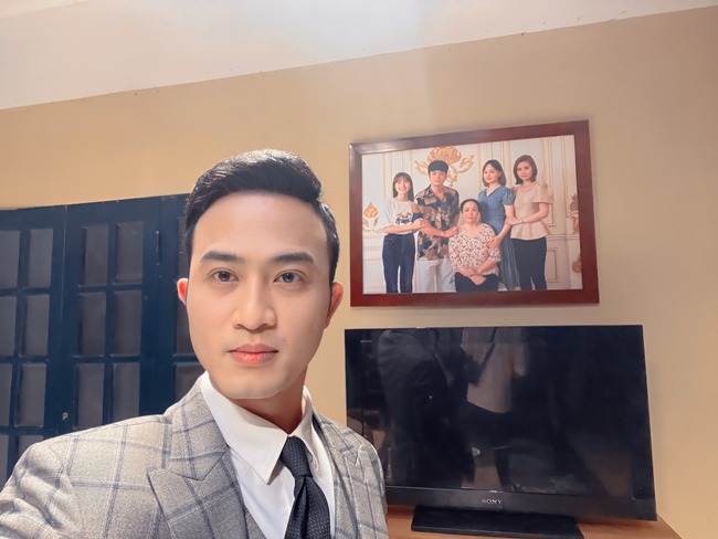 Loving Sunny Day Returns 2: Revealing Phong's photo with his hair down to debut at his wife's house, Duy asked a question amp;#34;caused ricemp;#34;  - 2