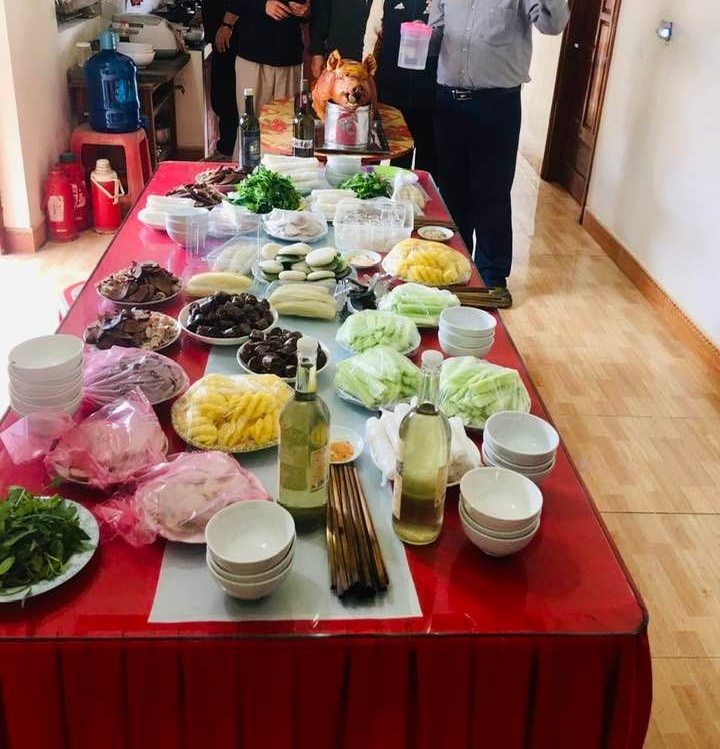 MC Thao Van shows off a grand feast in her hometown of Lang Son, friends look at it and crave amp;#34;wet shirtamp;#34;  - 9