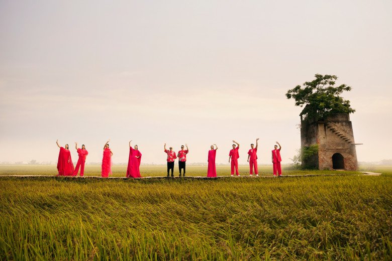 không chỉ thời trang mà còn là văn hoá và du lịch giao thoa với nhau. 