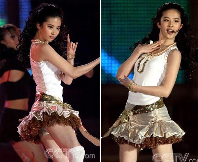 amp;#34;Fairy billion billionamp;#34;  19-year-old Liu Yifei is a singer, half innocent, half charming visual - 8