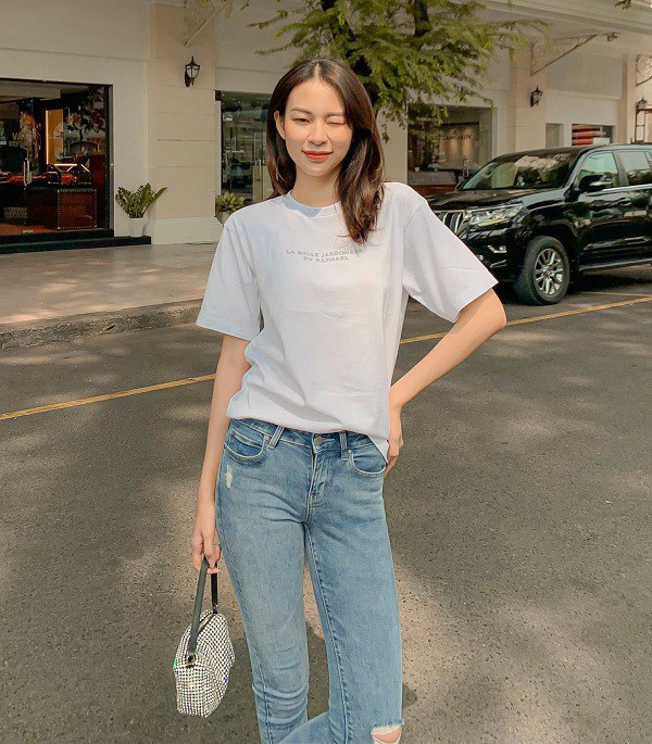 Pastel color t-shirts are being worn loudly, she should buy one right away to enhance the summer style - 10