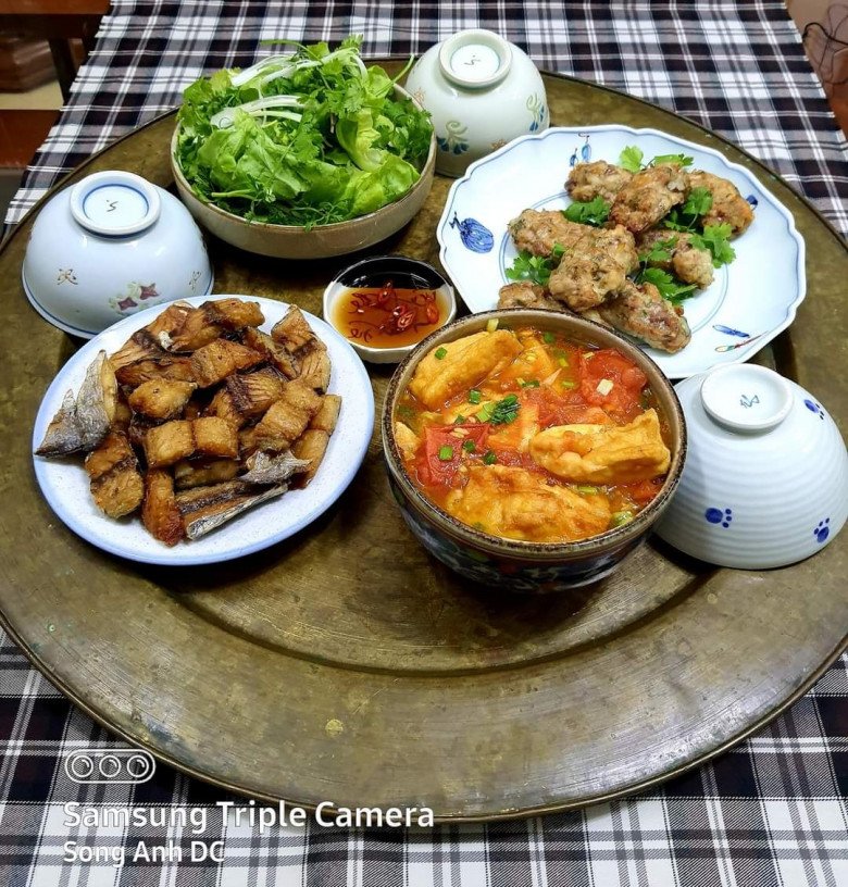 7X Hai Phong shows off delicious rice, every meal is quality, the children praise it - 5