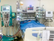 Bé trai sốc tim nguy kịch vì mẹ chủ quan nghĩ mắc COVID-19 sốt nhẹ vài ngày là khỏi