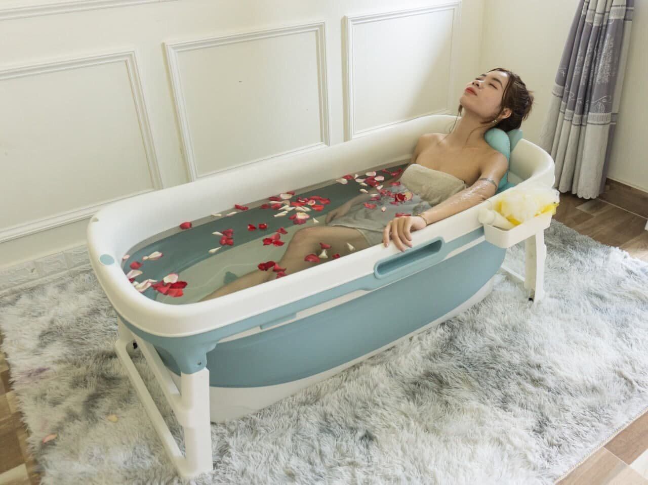 6 bargain items to help chill the bathroom like a spa from only 35,000 VND - 1