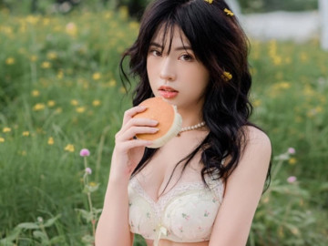 Hot girl dân tộc Nùng đẹp bốc lửa, hứa hẹn cạnh tranh danh xưng Quỳnh Búp Bê màn ảnh