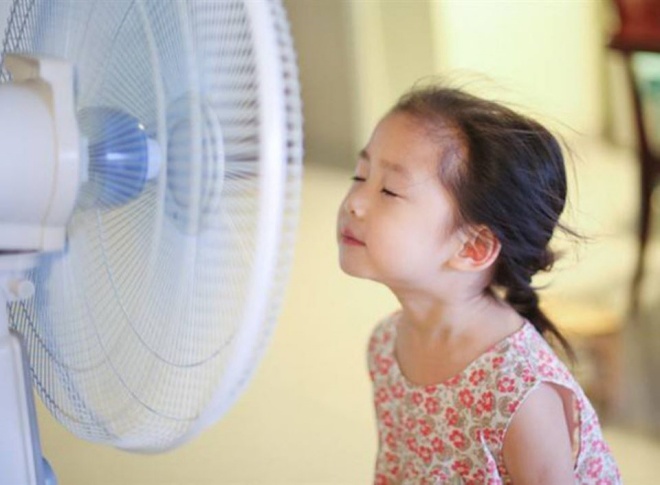 In the summer, turn on the fan, remember to avoid these 5 mistakes, there are people who have used it for 20 years and still make mistakes - 1