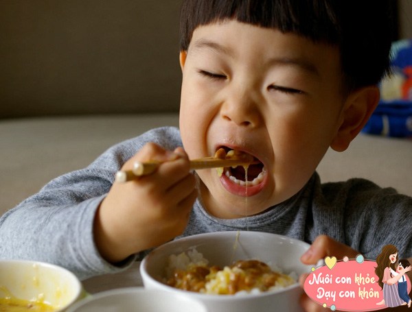 Psychologist: It is difficult for children to succeed when they grow up, most of them have this bad habit when eating - 5
