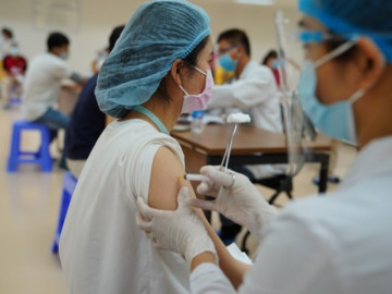 Ngày 27/4: Cả nước thêm 8.004 ca mắc COVID-19, Quảng Ninh bổ sung thêm hơn 3.000 ca