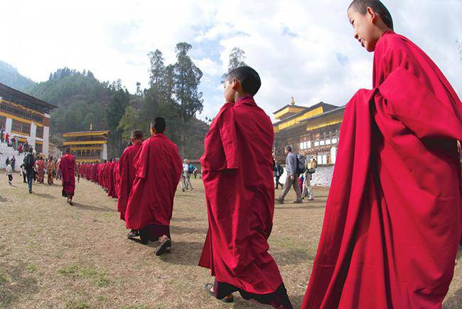 Pictures reveal the beauty of Bhutan - the happiest country in the world - 6