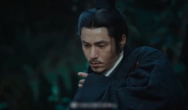 Người bị réo tên nhiều nhất cho thất bại của Phong Khởi Lũng Tây là nam chính Trần Khôn...