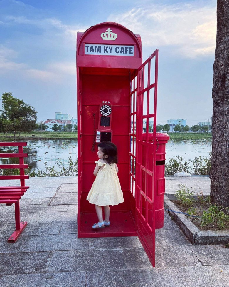 Con gái Trường Giang thăm quê Quảng Nam, nhìn bóng lưng đã biết tương lai mỹ nhân giống Nhã Phương - 1