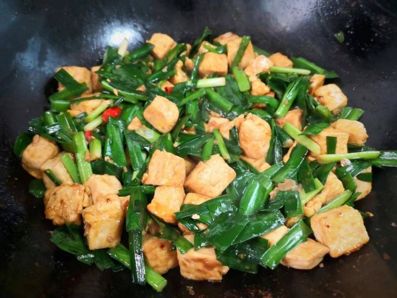 This fried tofu with leaves is both delicious and cheap, eat it a few times a week and still don't get bored - 8