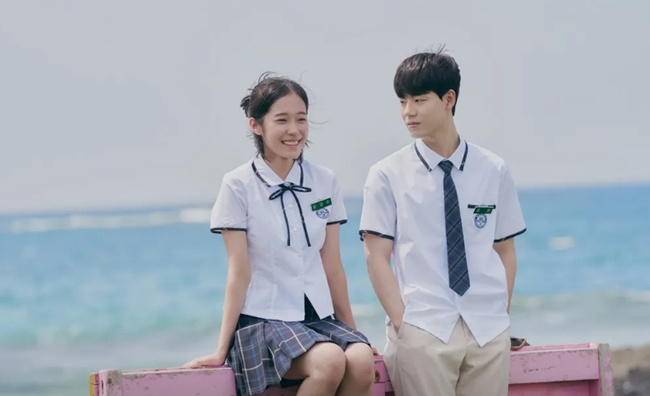 List phim hay cho kỳ nghỉ lễ: Ngọt lịm lại hài hước với phim Hàn, có một món amp;#34;độc lạamp;#34; - 1