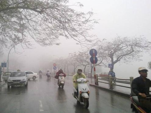 Không khí lạnh tràn xuống miền Bắc đúng dịp nghỉ lễ 30/4, mưa lạnh kéo dài bao lâu?