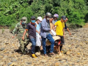 Tin tức - Tin tức 24h: Rủ nhau tắm sông ngày lễ, 4 học sinh lớp 11 đuối nước tử vong