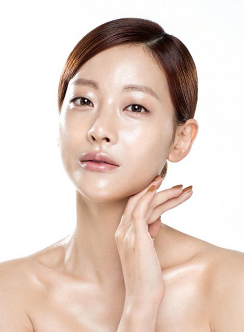 Goodbye oily face, she confidently shines thanks to acne skin care tips - 1
