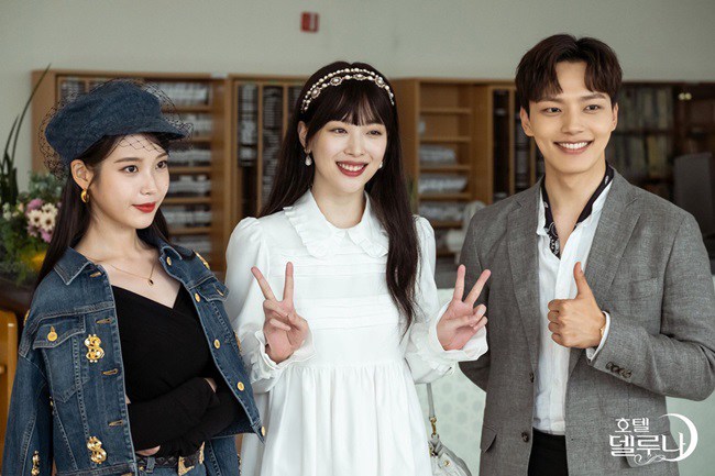 Tình đầu quốc dân Sulli: amp;#34;Đóa hoa lê tuyếtamp;#34; mãi đẹp tuổi 25 và bí ẩn cái chết như phim - 15