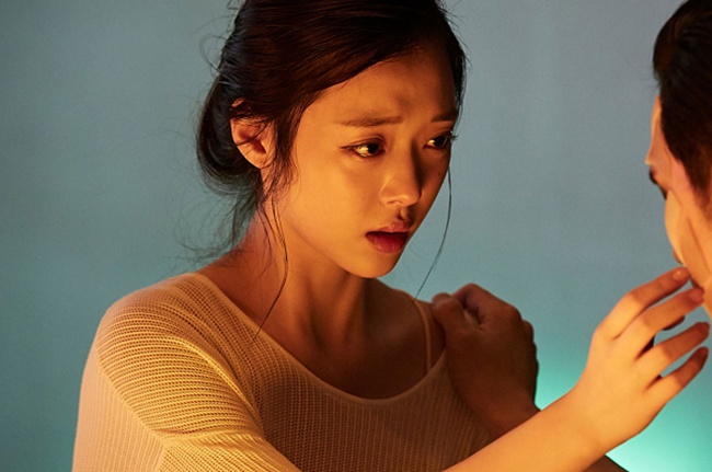 Tình đầu quốc dân Sulli: amp;#34;Đóa hoa lê tuyếtamp;#34; mãi đẹp tuổi 25 và bí ẩn cái chết như phim - 1