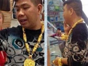 Tin tức - "Đại gia" có thú vui đeo đầy trang sức màu vàng bị khởi tố về tội cho vay nặng lãi