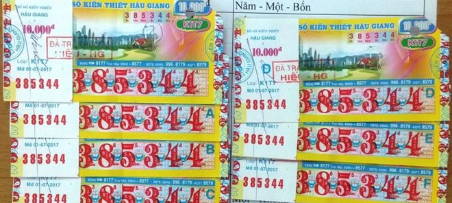 Giống như bao người “lên đời” nhờ trúng độc đắc, anh T bắt đầu thay tính đổi nết và quen nhiều bạn mới hơn. (Ảnh minh họa)