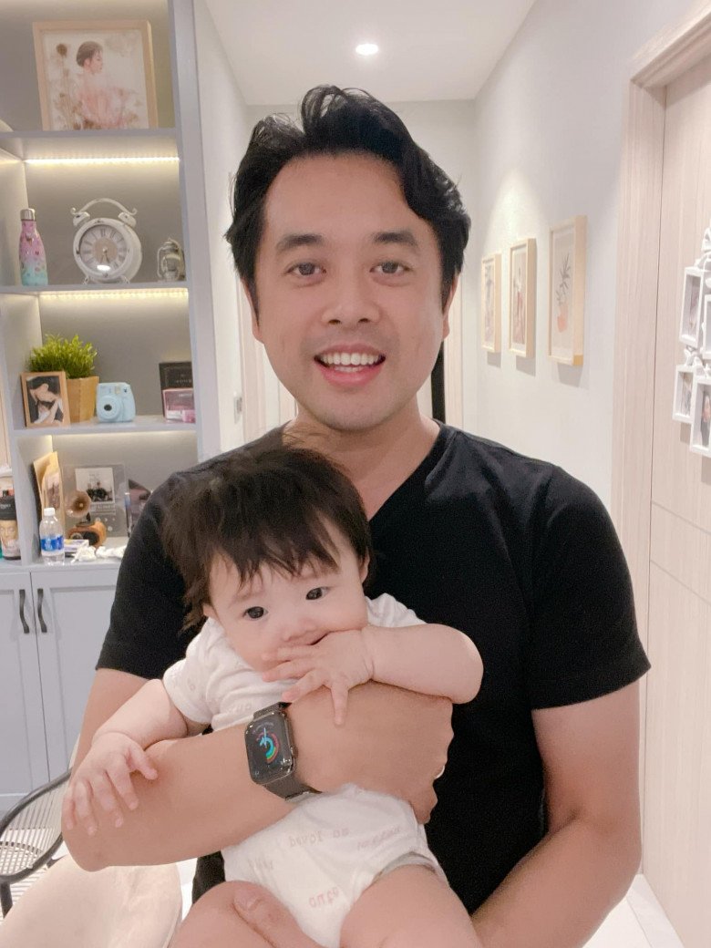 Hai gia đình VIP nhất Vbiz hội tụ: Con gái Đông Nhi bày tỏ tình cảm với con trai Dương Khắc Linh - 7