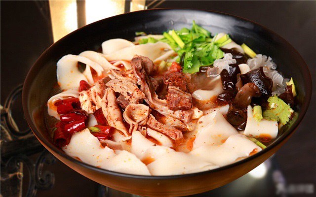 7 most famous noodle dishes in China, must try when coming to this country - 2