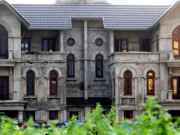 Tin tức - Căn biệt thự bỏ hoang tại nơi mỗi m2 đất có giá 700 – 800 triệu đồng tại Hà Nội