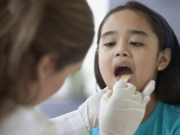 Trẻ bị viêm amidan phải xử lý như thế nào?