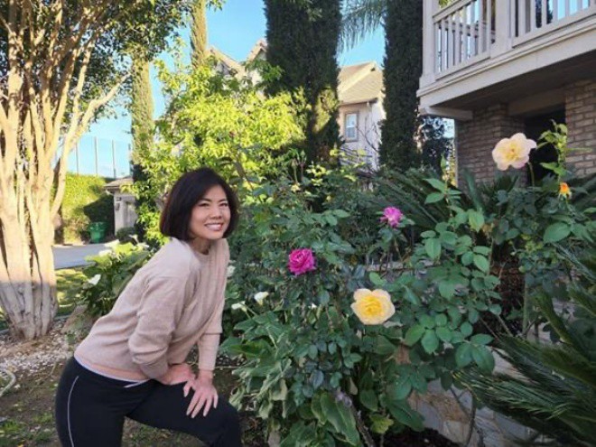 Ho Le Thu is a single mother in a house of 300m2 in the US, fruits and vegetables are laden with branches - 7