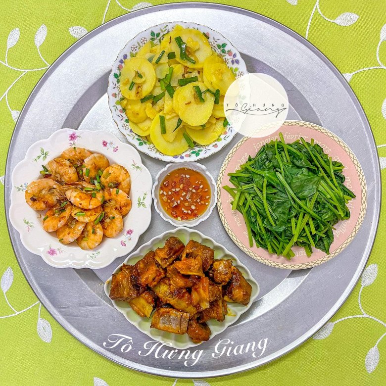 Hotmom Hanoi suggests a new week's menu for summer, which looks delicious and cool amp;#34;  - 8