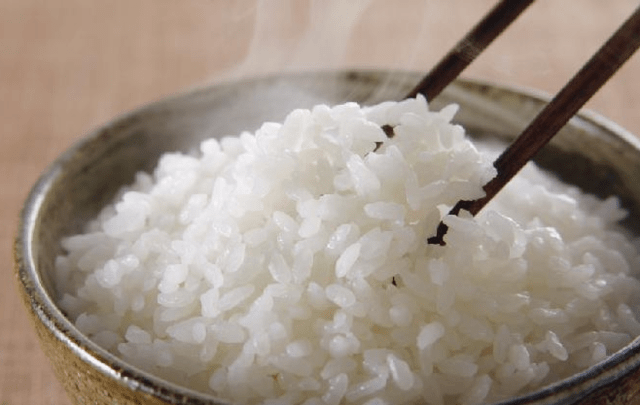 Cook rice only for the old country, remember these 4 tips, fragrant white rice, shiny seeds - 1