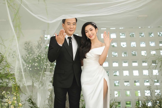 After 1 week of wedding, Ha Thanh Xuan and #34;King of Koiamp;#34;  have the same move amp;#34;aggressive;#34;  when criticized by netizens - 4