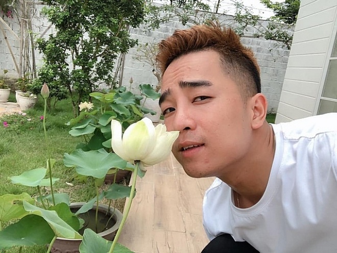 Vietnamese stars left the city to grow flowers: Ly Qui Khanh invested, Do Duy Nam planted all kinds of things - 7
