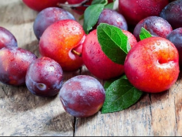 6 loại quả mùa hè có thể làm xấu da nếu dùng sai cách