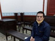 Tin tức - Thương cảm người vợ nuôi 5 con thơ vì chồng bị sát hại, HĐXX và luật sư tặng tiền về quê