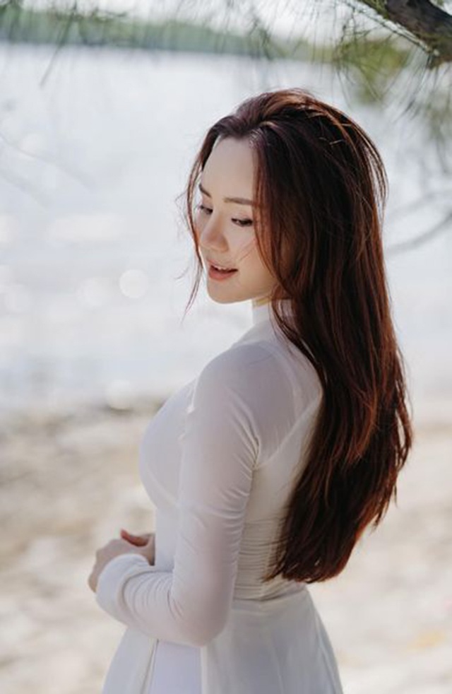 Once criticized amp;#34;phat generalamp;#34;, not as slim as the self-published picture, Vy Oanh shows off her increasingly body amp;#34;bénamp;#34;  - 8