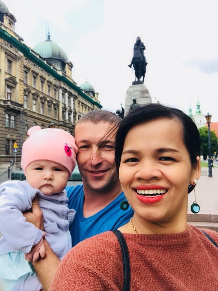 Polish husband returned home after getting married, Dong Thap's mother became pregnant and gave birth alone - 1