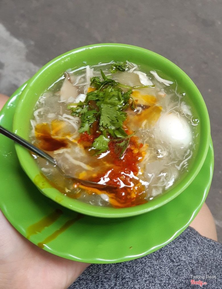 Gourd of crab soup for nearly 30 years in the heart of Saigon is known as the most worth-trying soup - Photo 4.