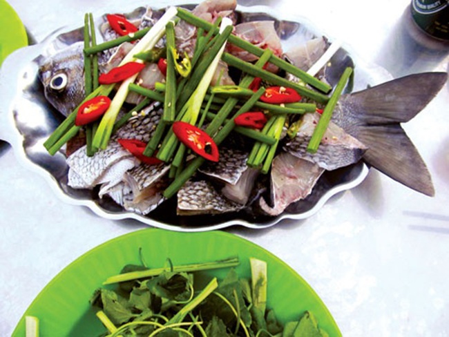 The type of fish that sounds amazing but is a famous specialty in Quang Ngai, once cheap, now expensive, 200,000 VND/kg - 4