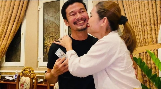 Just married a young wife nearly 30 years younger, actor U50 Tiet Cuong: amp;#34;If I got married early, I would probably get many wives nowamp;#34;  - 8