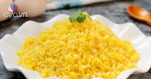 Make egg fried rice, because of this wrong step, the egg does not stick to the rice, does not turn up a beautiful yellow color