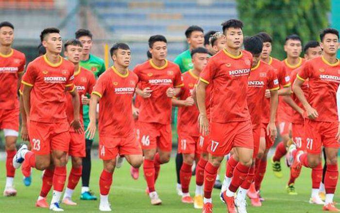 Vietnam U23 players: The hot boy on the pitch, the one who stirs up social media with millions of followers - 1