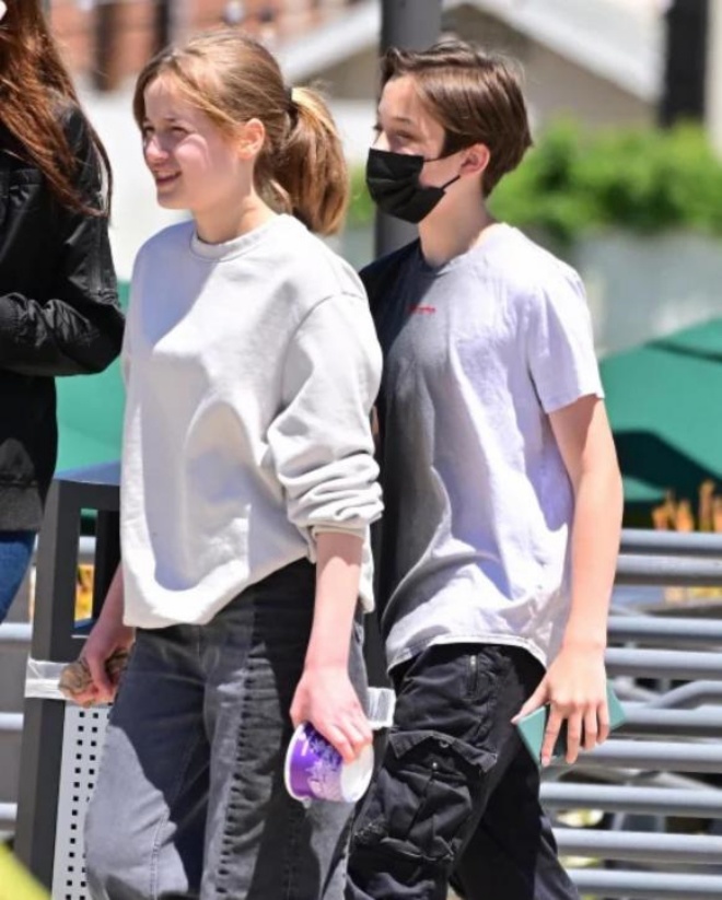 The Angelina twins: The older the youngest, the more handsome, the youngest is pretty, looks like a girl - 1